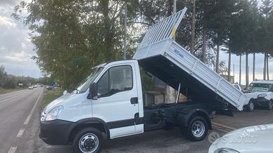 Iveco daily 35c12 ribaltabile trilaterale