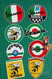 Adesivi tipo Vespa vintage - set da 8 pezzi.