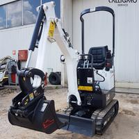 Mini escavatore 10qli bobcat E10. NUOVO