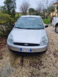 Ford Fiesta 2004