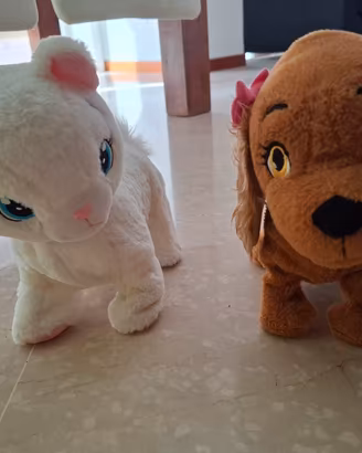 peluche iterattivi Club Petz IMC Toys-Lucy  Bianca
