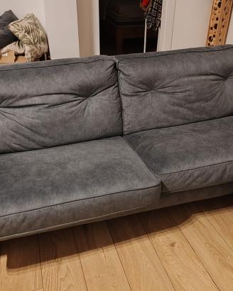 Divano Albugnano Poltrone e Sofà 