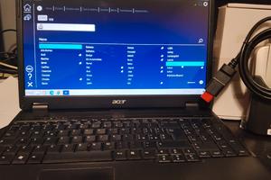 Notebook con interfaccia per diagnosi