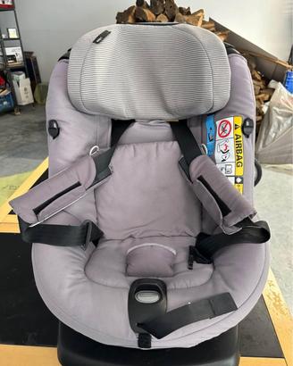 Seggiolino  auto bambini