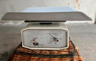Bilancia vintage per neonati TC Baby