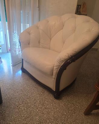 Poltrone bianche vera pelle