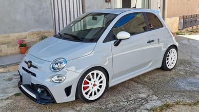 Abarth 595 esseesse 70th anniversario 