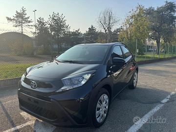 TOYOTA Aygo X 1.0 VVT-i 72 CV 5 porte Active KM.