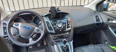 FORD Focus 2ª serie - 2011