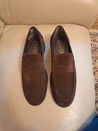 mocassino Tod's scamosciato taglia 45