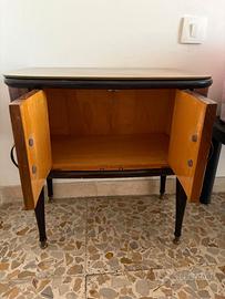 Comodino d’epoca originale anni '50-'60 in stile M