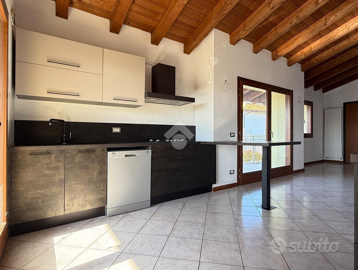 Appartamento – Martignacco - Vista 3
