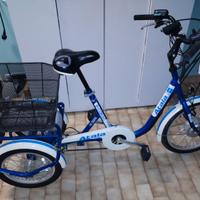 Triciclo pedalata assistita Atala cargo bike