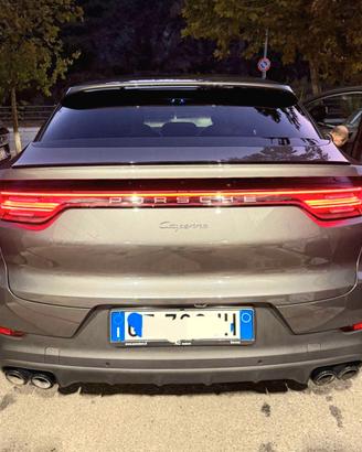 Porsche Cayenne Coupè