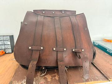Borsa laterale cuoio da sistemare