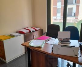 Stanza uso Ufficio via Tuveri 13 Cagliari