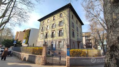 Trento - Prestigioso Ufficio 260 mq Torre Verde
