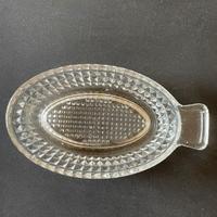 Gratta mela in vetro pressato vintage