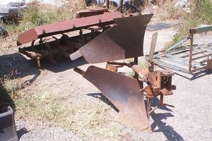 ARATRO USATO PER TRATTORI PASQUALI