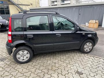 2 PANDA BENZINA UNICO PROPRIETARIO 08