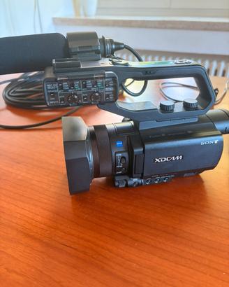 Sony PXW-X70 4K Camcorder Professionale set