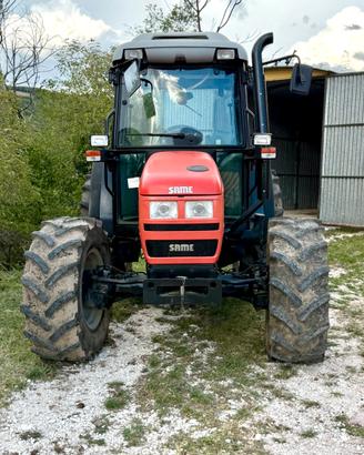 Trattore agricolo marca SAME modello DORADO 76
