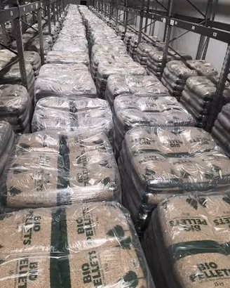 Pellet EN+ A1 15 kg  bancale 70 sacchi 239 € Bonif
