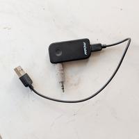 Trasmettitore bluetooth auto