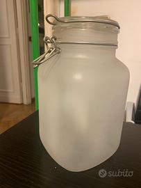 Lampada a forma di barattolo