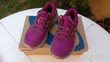 Scarpe ASICS Gel Venture 9 e Calze MICO