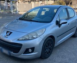 Peugeot 207 - 2009