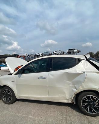 RICAMBI AUTO LANCIA Y2 2011