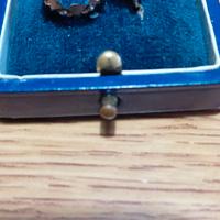 Orecchini in oro e pietra celeste