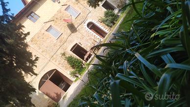Casale in pietra