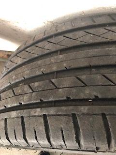 Pneumatici usati:  n°4  R18 225/45 95W