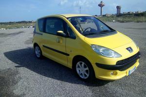 Peugeot 1007