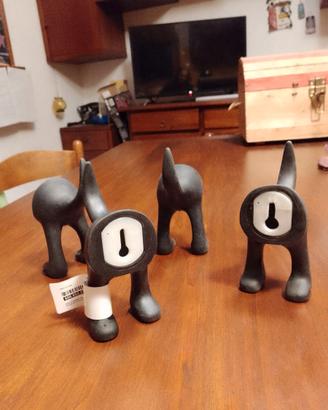 Ganci bastis Ikea a forma di coda di cane