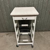 Carrello porta frutta. Zona Rustica
