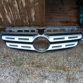 mascherina mercedes