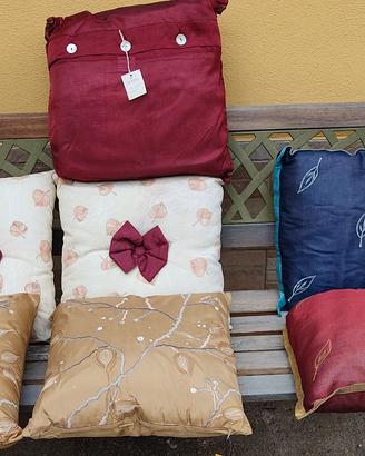 Cuscini decorativi vari colori