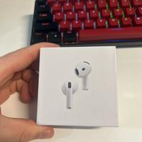 AirPods 4 ANC