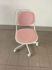 Sedia da scrivania IKEA ÖRFJÄLL per bambini, rosa 