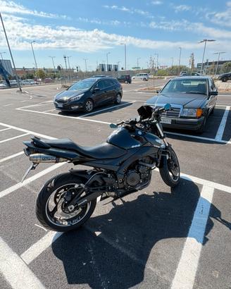 suzuki gsr 600 A2