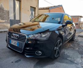 AUDI A1 sport DIESEL 1.6 cv90 TRATTAB vetrina