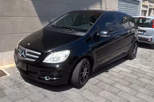 Classe B 180 220000km  full optional