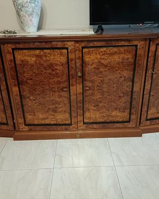 Arredamento classico vetrina  mobile basso +tavolo