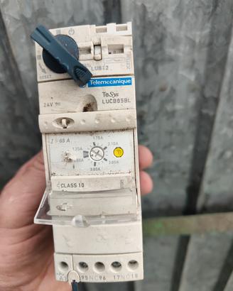 termico più contattore per  motori 