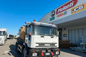 Iveco Eurotrakker 380E37H intercambiabile