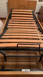 Doghe con testa e piedi rialzalzabili