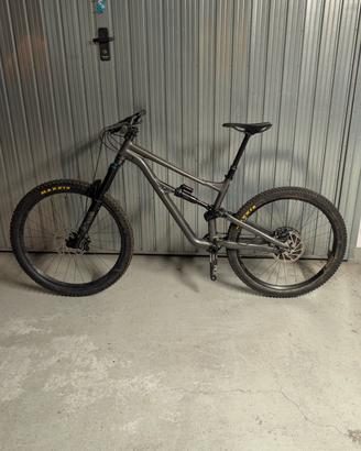 Specialized Status 2021 taglia L(S4) Enduro 